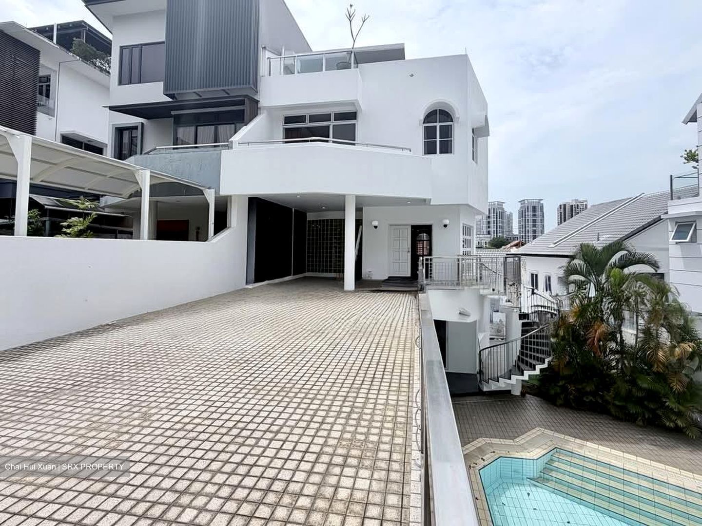 East Coast Hill (D16), Semi-Detached #532178851